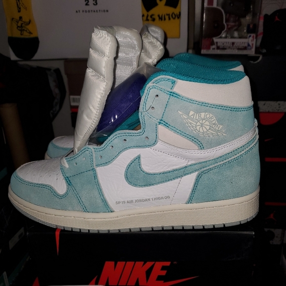 AIR JORDAN 1 TURBO GREENS - Picture 7 of 8